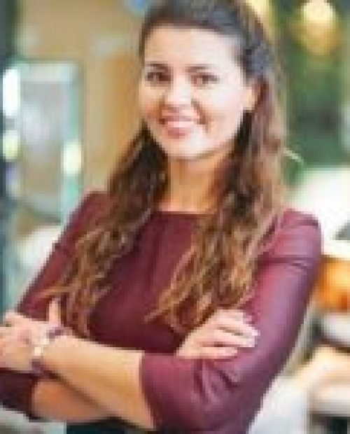 young-charming-smiling-woman-owner-of-the-beauty-s-2021-08-29-01-08-48-utc-258x3001-1-150x150[1]